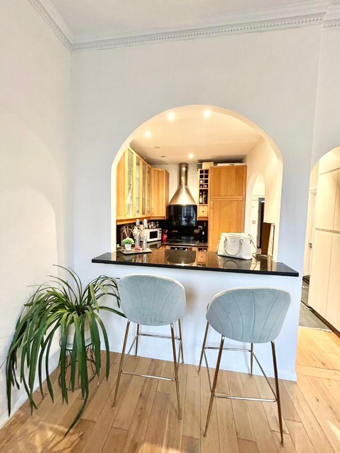 Charming 2 Beds In Chelsea By Earl'S Court Station Lägenhet London Exteriör bild